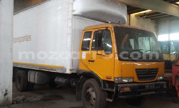 Nunua Ilio tumika Nissan AD Brown Gari ndani ya Maputo nchini Maputo Nunua Ilio tumika Nissan AD Brown Gari ndani ya Maputo nchini Maputo