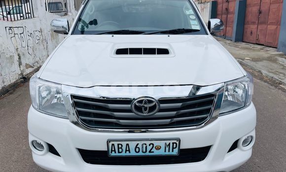 Buy Used Toyota Hilux White Car in Maputo in Maputo Buy Used Toyota Hilux White Car in Maputo in Maputo