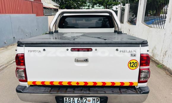 Buy Used Toyota Hilux White Car in Maputo in Maputo Buy Used Toyota Hilux White Car in Maputo in Maputo