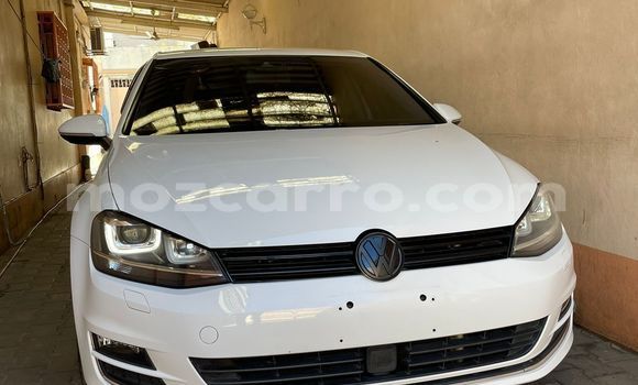 Nunua Ilio tumika Volkswagen Golf Nyeupe Gari ndani ya Maputo nchini Maputo Nunua Ilio tumika Volkswagen Golf Nyeupe Gari ndani ya Maputo nchini Maputo