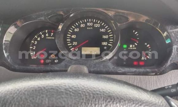 Tenga Tsaru Toyota Kluger Tsvuku Mota in Maputo in Maputo Tenga Tsaru Toyota Kluger Tsvuku Mota in Maputo in Maputo