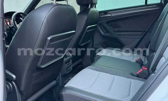 Buy Used Volkswagen Tiguan White Car in Maputo in Maputo Buy Used Volkswagen Tiguan White Car in Maputo in Maputo