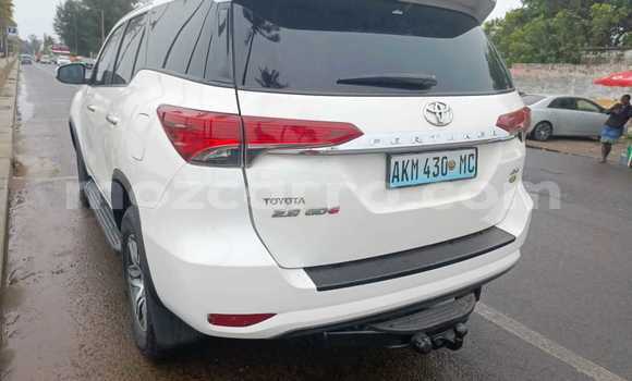 Tenga Tsaru Toyota Fortuner Chena Mota in Maputo in Maputo Tenga Tsaru Toyota Fortuner Chena Mota in Maputo in Maputo