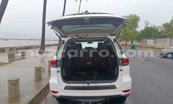 Tenga Tsaru Toyota Fortuner Chena Mota in Maputo in Maputo Tenga Tsaru Toyota Fortuner Chena Mota in Maputo in Maputo