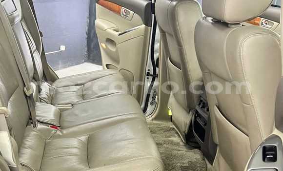 Buy Used Toyota Prado White Car in Maputo in Maputo Buy Used Toyota Prado White Car in Maputo in Maputo