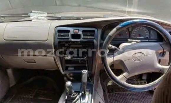 Comprar Usado Toyota Hilux Surf Azul Carro em Maputo em Maputo Comprar Usado Toyota Hilux Surf Azul Carro em Maputo em Maputo
