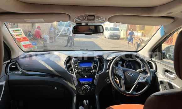 Tenga Tsaru Hyundai Santa Fe Nhema Mota in Maputo in Maputo Tenga Tsaru Hyundai Santa Fe Nhema Mota in Maputo in Maputo