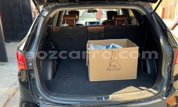 Tenga Tsaru Hyundai Santa Fe Nhema Mota in Maputo in Maputo Tenga Tsaru Hyundai Santa Fe Nhema Mota in Maputo in Maputo