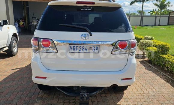 Buy Used Toyota Fortuner White Car in Maputo in Maputo Buy Used Toyota Fortuner White Car in Maputo in Maputo