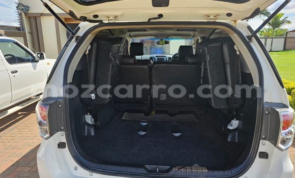 Buy Used Toyota Fortuner White Car in Maputo in Maputo Buy Used Toyota Fortuner White Car in Maputo in Maputo