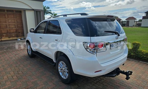 Buy Used Toyota Fortuner White Car in Maputo in Maputo Buy Used Toyota Fortuner White Car in Maputo in Maputo