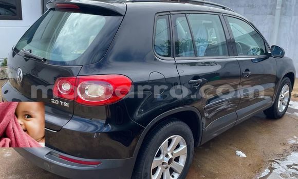 Nunua Ilio tumika Volkswagen Tiguan Nyeusi Gari ndani ya Maputo nchini Maputo Nunua Ilio tumika Volkswagen Tiguan Nyeusi Gari ndani ya Maputo nchini Maputo