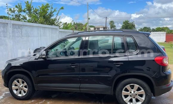 Nunua Ilio tumika Volkswagen Tiguan Nyeusi Gari ndani ya Maputo nchini Maputo Nunua Ilio tumika Volkswagen Tiguan Nyeusi Gari ndani ya Maputo nchini Maputo