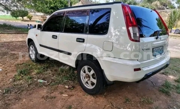 Nunua Ilio tumika Nissan X-Trail Nyeupe Gari ndani ya Maputo nchini Maputo Nunua Ilio tumika Nissan X-Trail Nyeupe Gari ndani ya Maputo nchini Maputo
