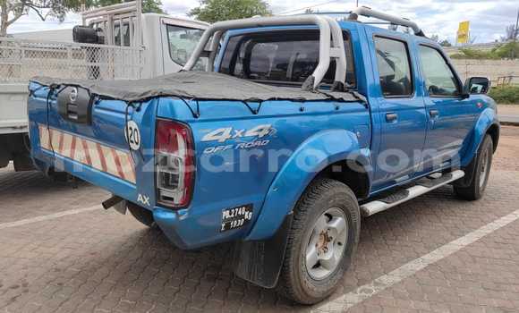Nunua Ilio tumika Nissan Hardbody Bluu Gari ndani ya Maputo nchini Maputo Nunua Ilio tumika Nissan Hardbody Bluu Gari ndani ya Maputo nchini Maputo