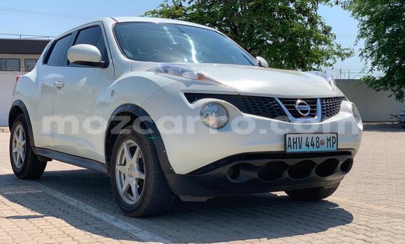 Buy Used Nissan Juke White Car in Maputo in Maputo Buy Used Nissan Juke White Car in Maputo in Maputo