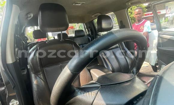 Nunua Ilio tumika Isuzu D-MAX Brown Gari ndani ya Maputo nchini Maputo Nunua Ilio tumika Isuzu D-MAX Brown Gari ndani ya Maputo nchini Maputo