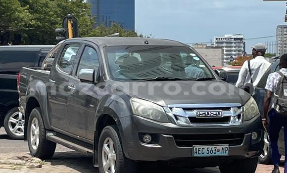 Nunua Ilio tumika Isuzu D-MAX Brown Gari ndani ya Maputo nchini Maputo Nunua Ilio tumika Isuzu D-MAX Brown Gari ndani ya Maputo nchini Maputo