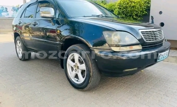 Nunua Ilio tumika Toyota Harrier Nyeusi Gari ndani ya Maputo nchini Maputo Nunua Ilio tumika Toyota Harrier Nyeusi Gari ndani ya Maputo nchini Maputo