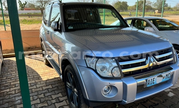 Nunua Ilio tumika Mitsubishi Pajero Nyingine Gari ndani ya Maputo nchini Maputo Nunua Ilio tumika Mitsubishi Pajero Nyingine Gari ndani ya Maputo nchini Maputo