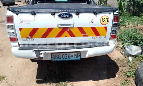 Nunua Ilio tumika Ford Ranger Nyeupe Gari ndani ya Maputo nchini Maputo Nunua Ilio tumika Ford Ranger Nyeupe Gari ndani ya Maputo nchini Maputo