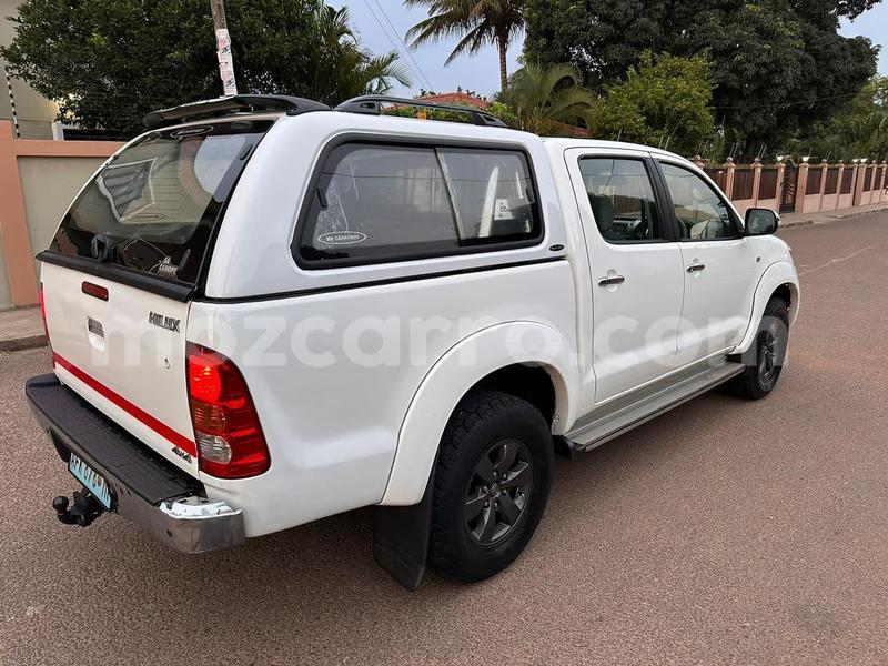 Big with watermark toyota hilux maputo maputo 18928