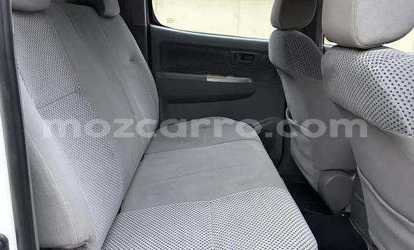 Tenga Tsaru Toyota Hilux Chena Mota in Maputo in Maputo Tenga Tsaru Toyota Hilux Chena Mota in Maputo in Maputo