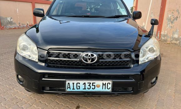 Nunua Ilio tumika Toyota RAV4 Nyeusi Gari ndani ya Maputo nchini Maputo Nunua Ilio tumika Toyota RAV4 Nyeusi Gari ndani ya Maputo nchini Maputo
