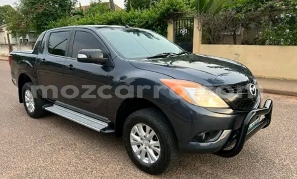 Comprar Usado Mazda BT-50 Preto Carro em Maputo em Maputo Comprar Usado Mazda BT-50 Preto Carro em Maputo em Maputo