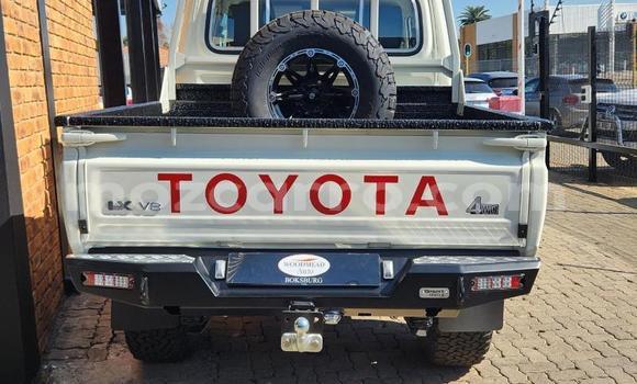 Buy Used Toyota Land Cruiser Other Car in Maputo in Maputo Buy Used Toyota Land Cruiser Other Car in Maputo in Maputo