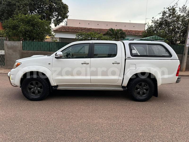 Big with watermark toyota hilux maputo maputo 18939