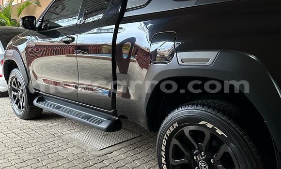 Nunua Ilio tumika Toyota Hiluxe Revo Nyeusi Gari ndani ya Maputo nchini Maputo Nunua Ilio tumika Toyota Hiluxe Revo Nyeusi Gari ndani ya Maputo nchini Maputo