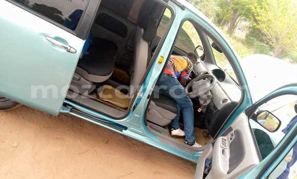 Buy Used Toyota Sienta Blue Car in Maputo in Maputo Buy Used Toyota Sienta Blue Car in Maputo in Maputo