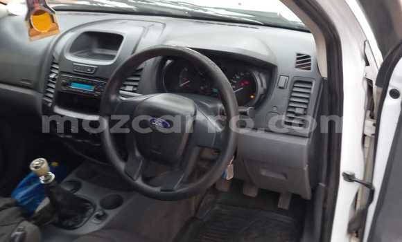 Nunua Ilio tumika Ford Ranger Nyeupe Gari ndani ya Maputo nchini Maputo Nunua Ilio tumika Ford Ranger Nyeupe Gari ndani ya Maputo nchini Maputo