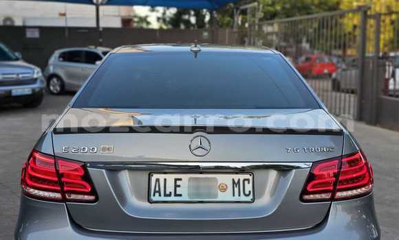 Nunua Ilio tumika Mercedes‒Benz E-Class Nyingine Gari ndani ya Maputo nchini Maputo Nunua Ilio tumika Mercedes‒Benz E-Class Nyingine Gari ndani ya Maputo nchini Maputo