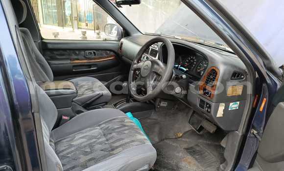 Nunua Ilio tumika Nissan Terrano Nyeusi Gari ndani ya Maputo nchini Maputo Nunua Ilio tumika Nissan Terrano Nyeusi Gari ndani ya Maputo nchini Maputo