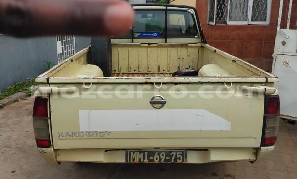 Nunua Ilio tumika Nissan Hardbody Nyingine Gari ndani ya Maputo nchini Maputo Nunua Ilio tumika Nissan Hardbody Nyingine Gari ndani ya Maputo nchini Maputo