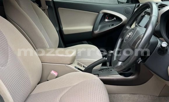 Nunua Ilio tumika Toyota Vanguard Nyeusi Gari ndani ya Maputo nchini Maputo Nunua Ilio tumika Toyota Vanguard Nyeusi Gari ndani ya Maputo nchini Maputo