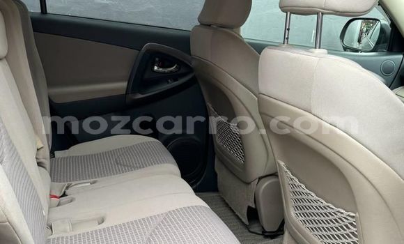 Nunua Ilio tumika Toyota Vanguard Nyeusi Gari ndani ya Maputo nchini Maputo Nunua Ilio tumika Toyota Vanguard Nyeusi Gari ndani ya Maputo nchini Maputo