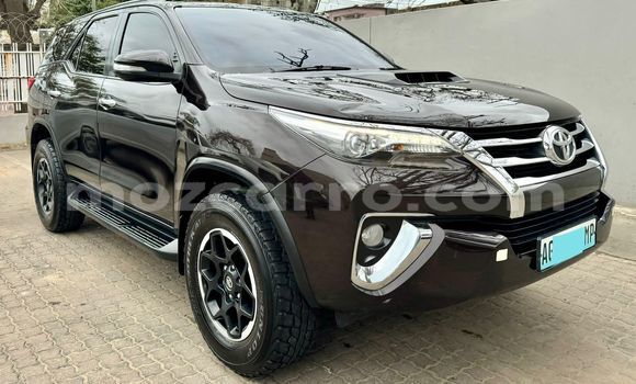Comprar Usado Toyota Fortuner De outros Carro em Maputo em Maputo