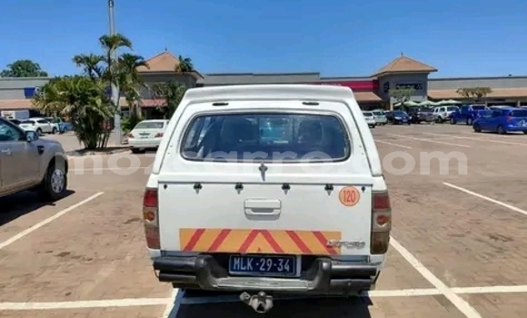 Buy Used Mazda BT-50 White Car in Maputo in Maputo Buy Used Mazda BT-50 White Car in Maputo in Maputo