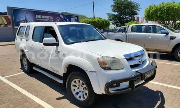 Buy Used Mazda BT-50 White Car in Maputo in Maputo Buy Used Mazda BT-50 White Car in Maputo in Maputo