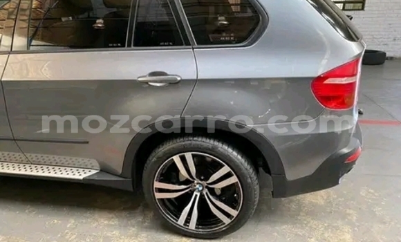 Nunua Ilio tumika BMW X5 Nyingine Gari ndani ya Maputo nchini Maputo Nunua Ilio tumika BMW X5 Nyingine Gari ndani ya Maputo nchini Maputo