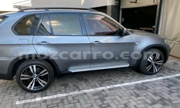 Nunua Ilio tumika BMW X5 Nyingine Gari ndani ya Maputo nchini Maputo Nunua Ilio tumika BMW X5 Nyingine Gari ndani ya Maputo nchini Maputo