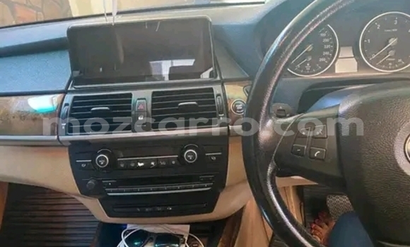 Nunua Ilio tumika BMW X5 Nyingine Gari ndani ya Maputo nchini Maputo Nunua Ilio tumika BMW X5 Nyingine Gari ndani ya Maputo nchini Maputo