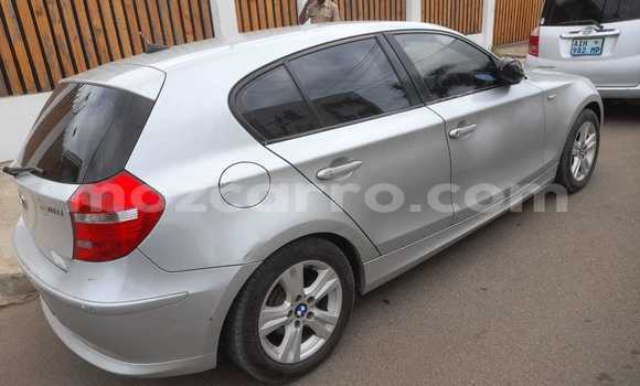Nunua Ilio tumika BMW 1-Series Nyingine Gari ndani ya Maputo nchini Maputo Nunua Ilio tumika BMW 1-Series Nyingine Gari ndani ya Maputo nchini Maputo