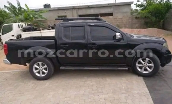 Comprar Usado Nissan Navara Preto Carro em Maputo em Maputo