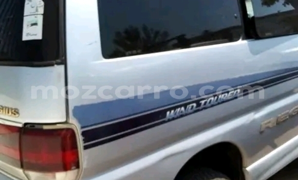 Tenga Tsaru Toyota Regius Zvimwe Mota in Maputo in Maputo Tenga Tsaru Toyota Regius Zvimwe Mota in Maputo in Maputo