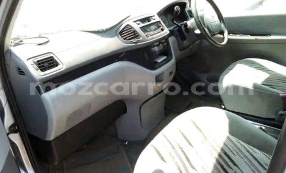 Tenga Tsaru Toyota Regius Zvimwe Mota in Maputo in Maputo Tenga Tsaru Toyota Regius Zvimwe Mota in Maputo in Maputo