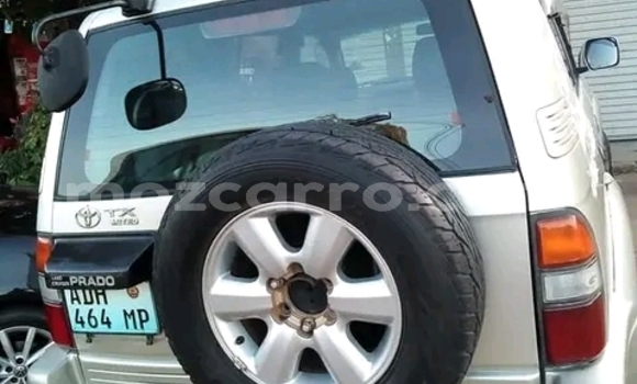 Tenga Tsaru Toyota Land Cruiser Prado Zvimwe Mota in Maputo in Maputo Tenga Tsaru Toyota Land Cruiser Prado Zvimwe Mota in Maputo in Maputo